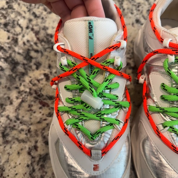 F_WD Women's Vegan Leather Toggle Sneakers - Picture 7 of 9